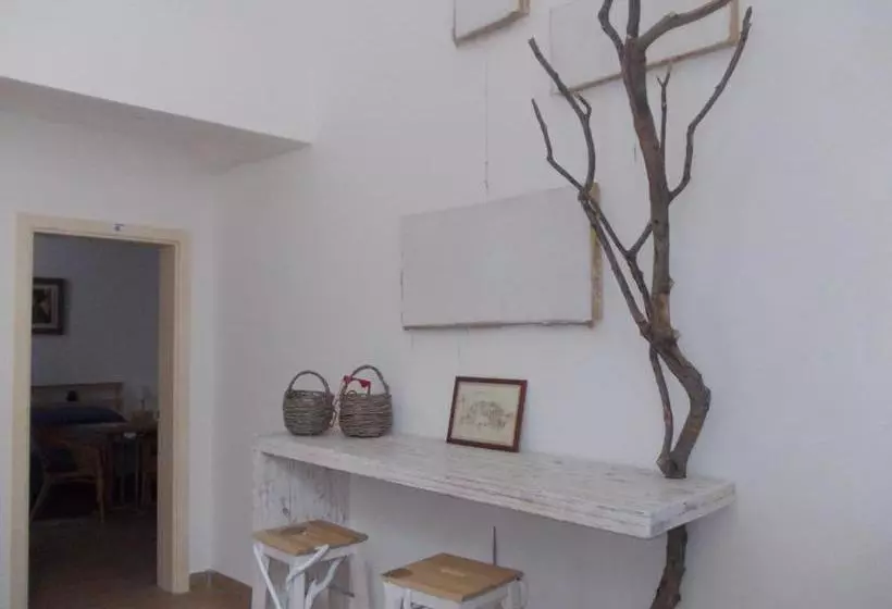 ペンション 4 Camere A Trani