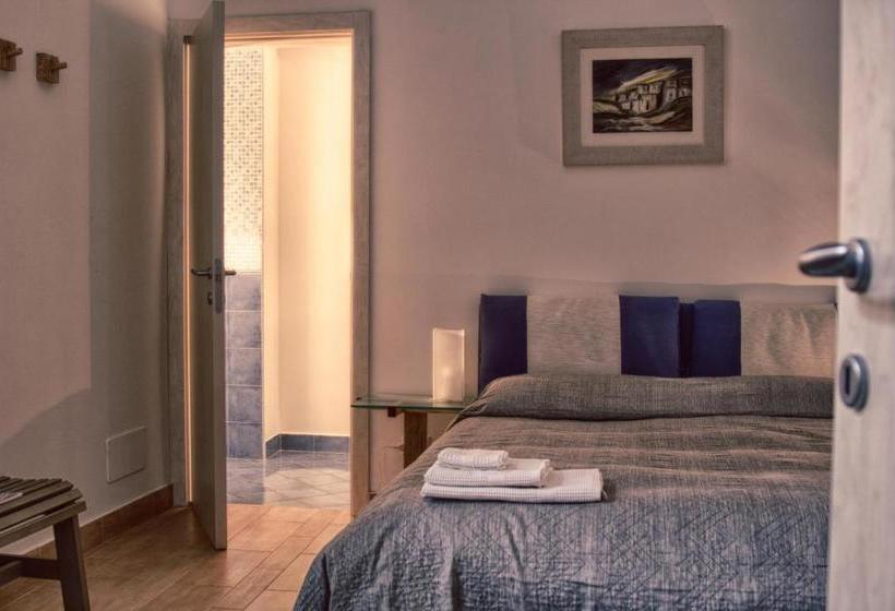 Pensjonat 4 Camere A Trani