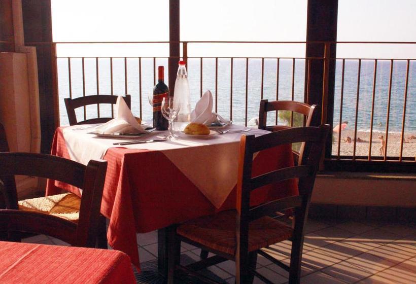 פנסיון Splash S Rooms