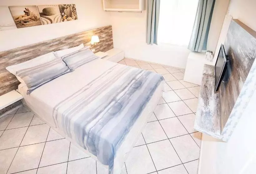 ペンション Taormina Beach House