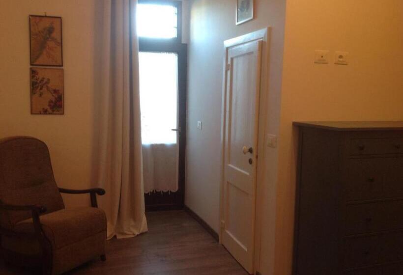 Bed and Breakfast La Mongolfiera Del Platonio