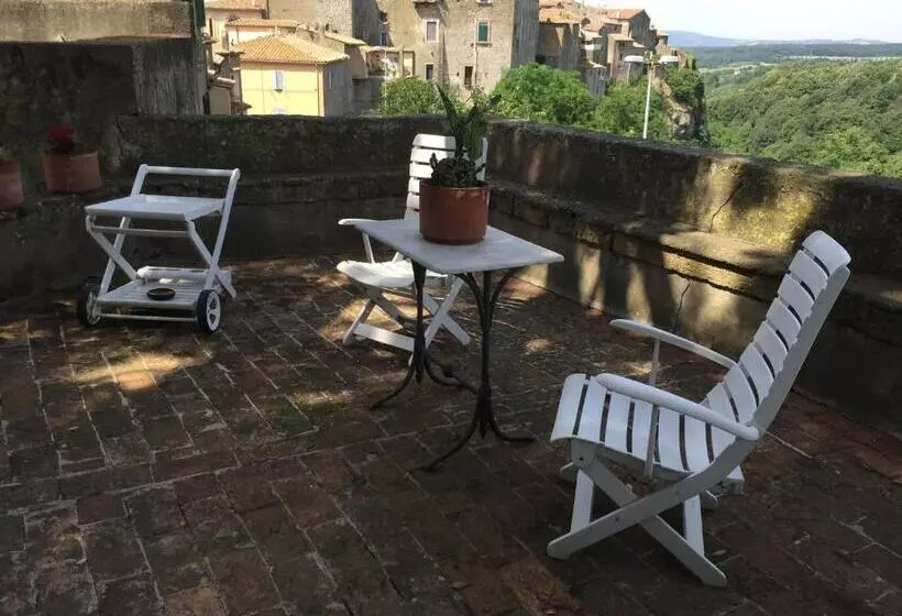 Aamiaismajoitus (B&B) La Mongolfiera Del Platonio