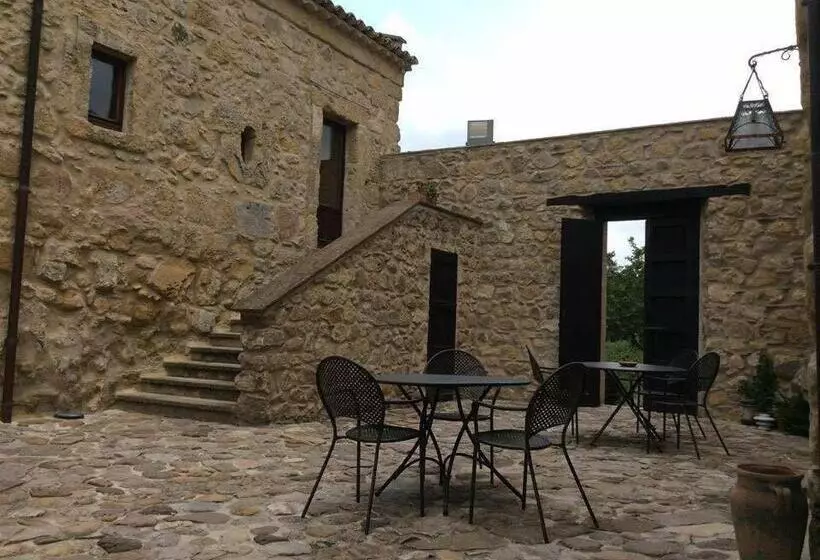 ホテル Agriturismo Baglio Pollicarini