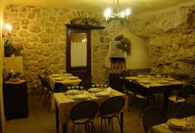 ホテル Agriturismo Baglio Pollicarini