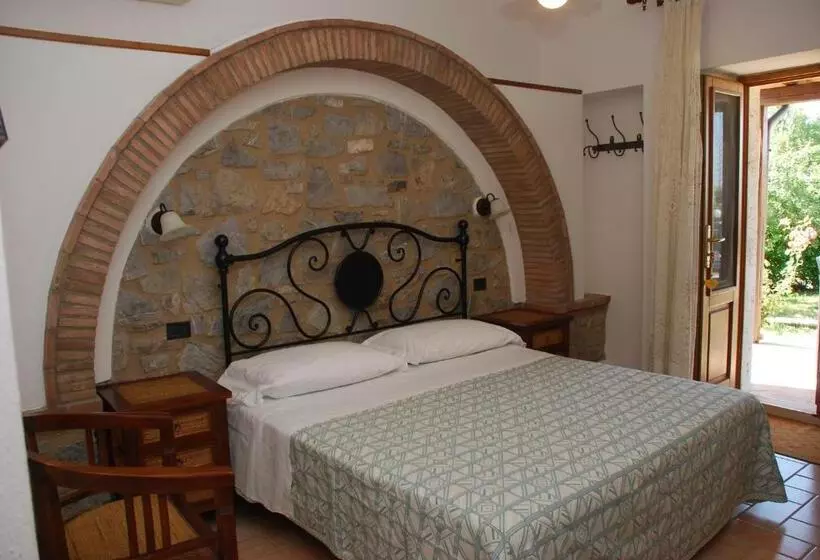 ホテル Agriturismo La Conserva