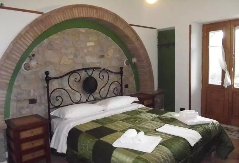 ホテル Agriturismo La Conserva