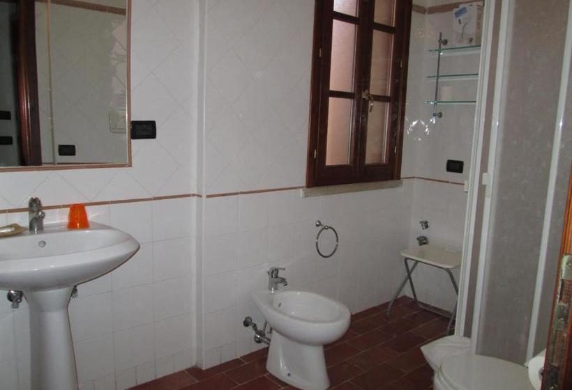 בית מלון כפרי Fattoria La Steccaia