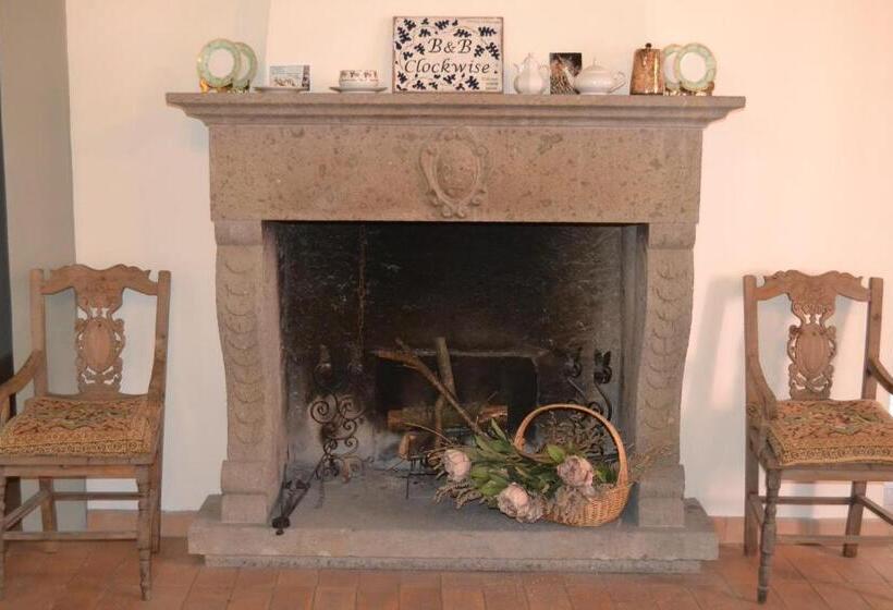 Pension (Hôtel basse catégorie) Clockwise