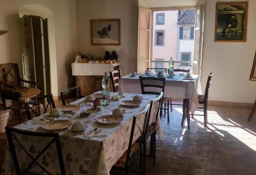 Pension (Hôtel basse catégorie) Clockwise