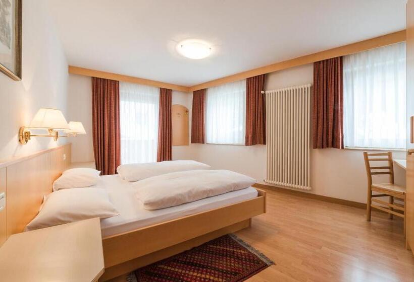 Residence Chalet Pinis