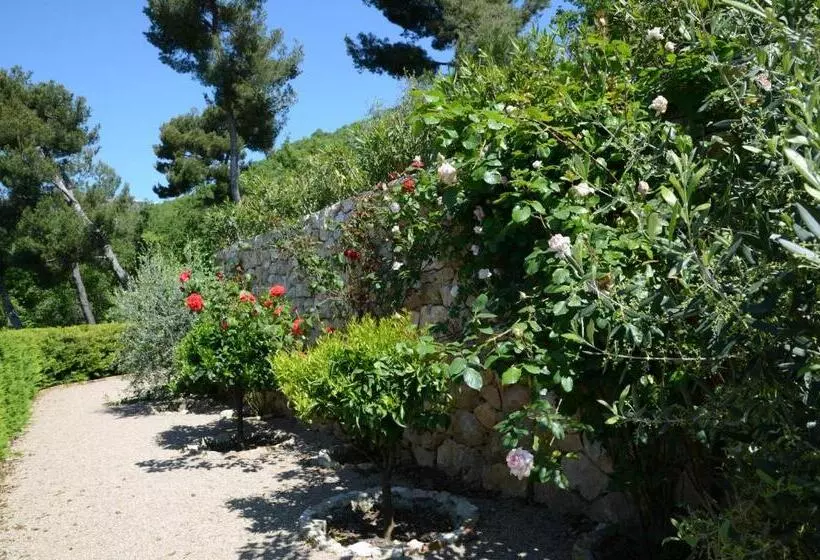 ベッドアンドブレックファースト La Bastide Des Pins