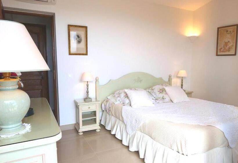 Bed and Breakfast La Bastide Des Pins