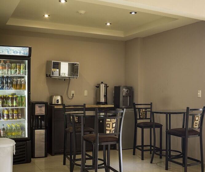 فندق Bonitto Inn® Tampico Lomas