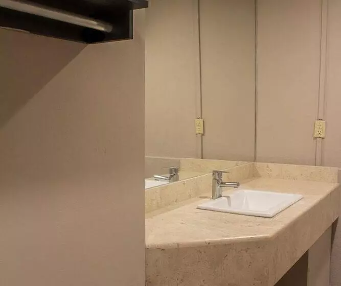 Hotelli Bonitto Inn® Tampico Lomas