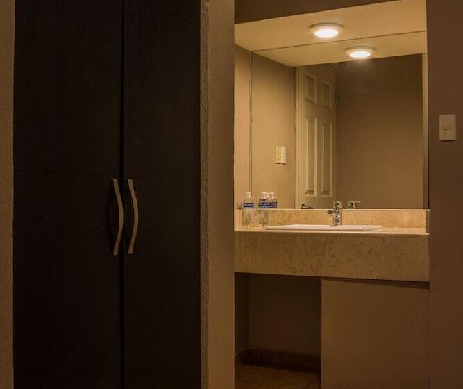 فندق Bonitto Inn® Tampico Lomas