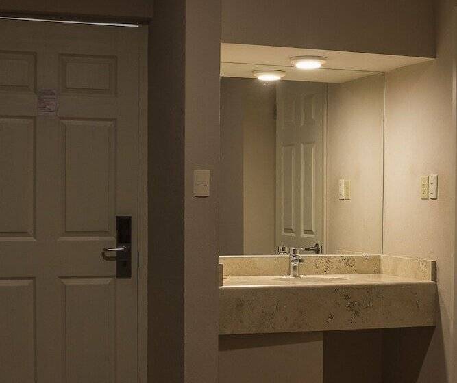 فندق Bonitto Inn® Tampico Lomas