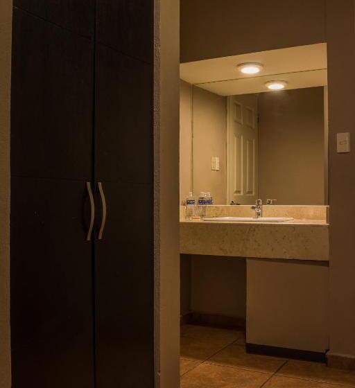 فندق Bonitto Inn® Tampico Lomas