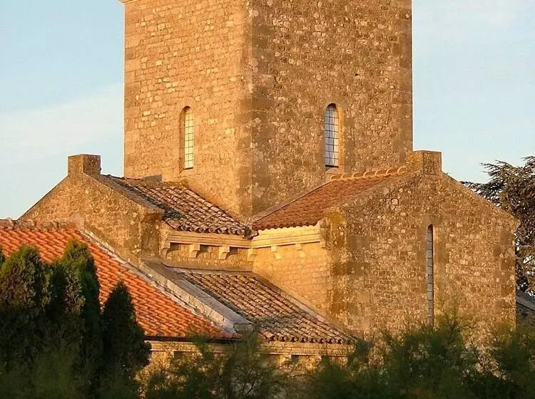 ホテル De La Place