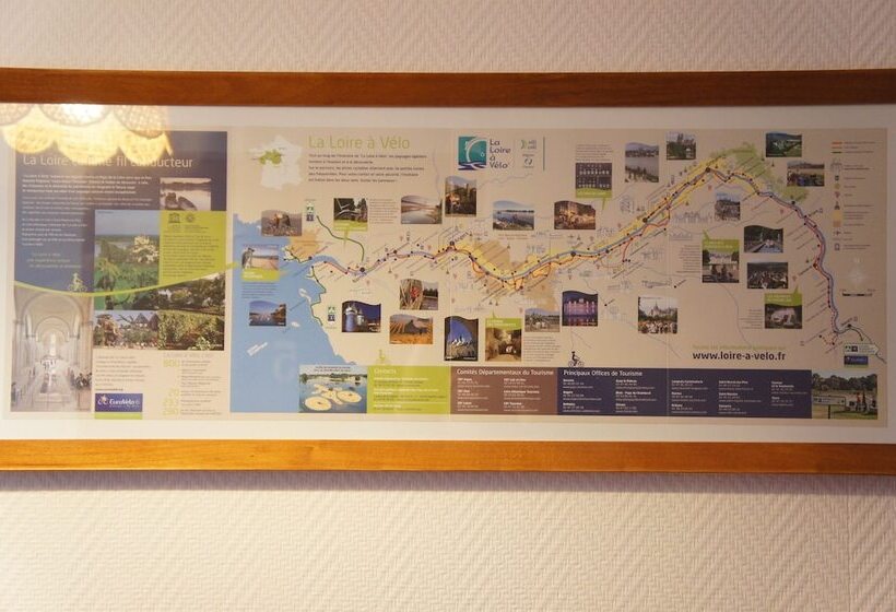 فندق De La Place