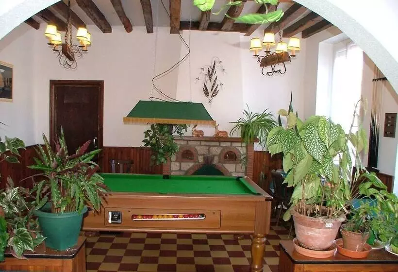 ホテル De La Place