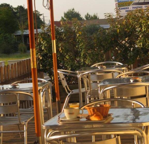 酒店 Hôtel L'arbousier