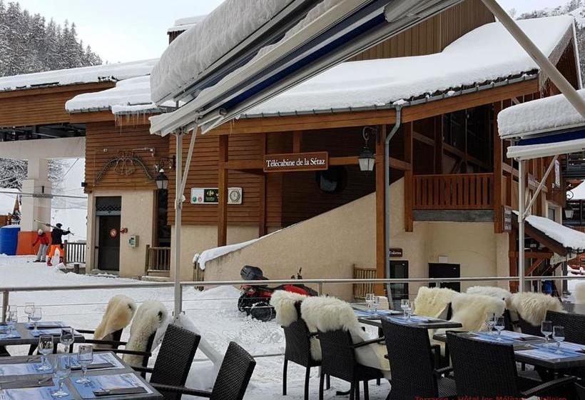 호텔 Hôtel Chalet Les Mélèzes