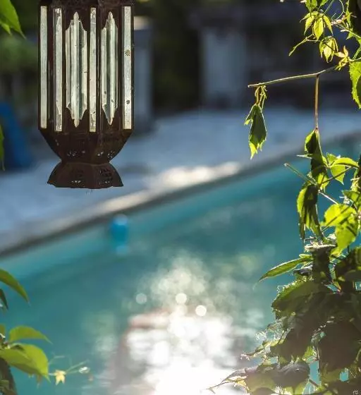 پانسیون The Rhone Retreat