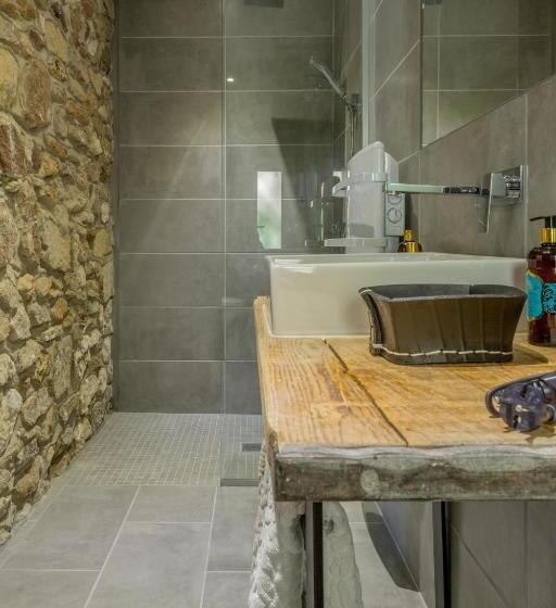 펜션 The Rhone Retreat