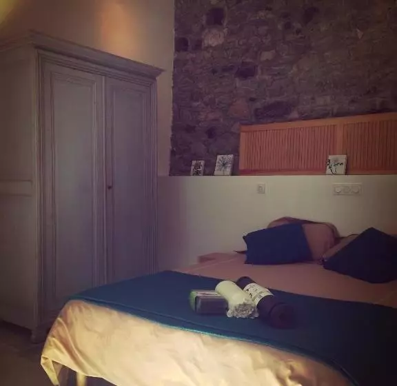 پانسیون The Rhone Retreat