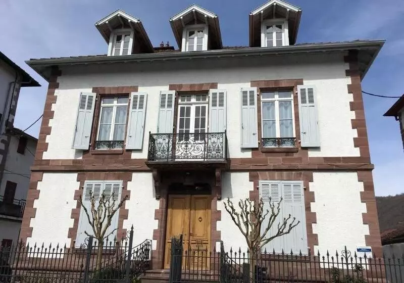 Majatalo La Villa Esponda