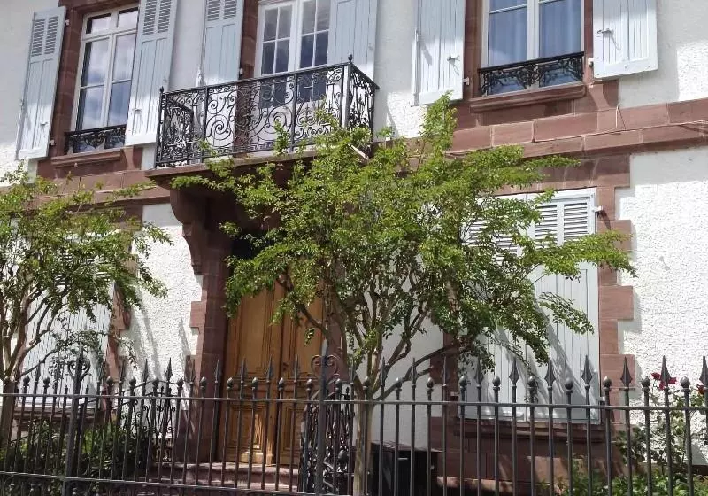 Majatalo La Villa Esponda