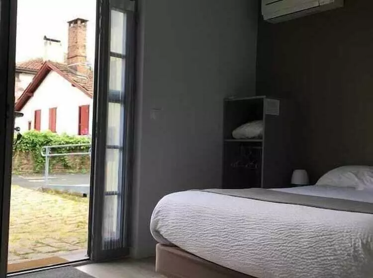 Majatalo La Villa Esponda