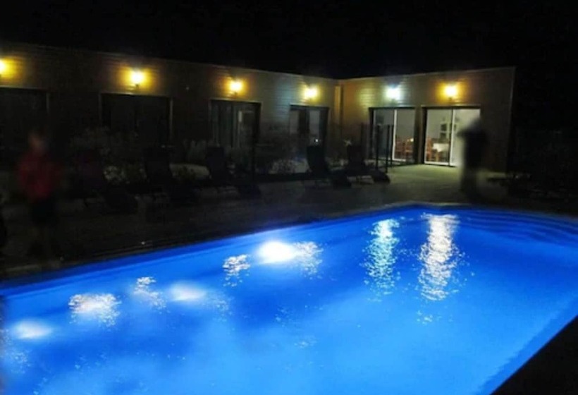 פנסיון Les Abris Du Château