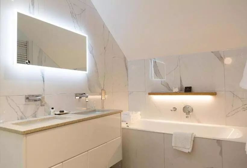 Retkeilymaja Pentonbridge Inn   Restaurant With Rooms