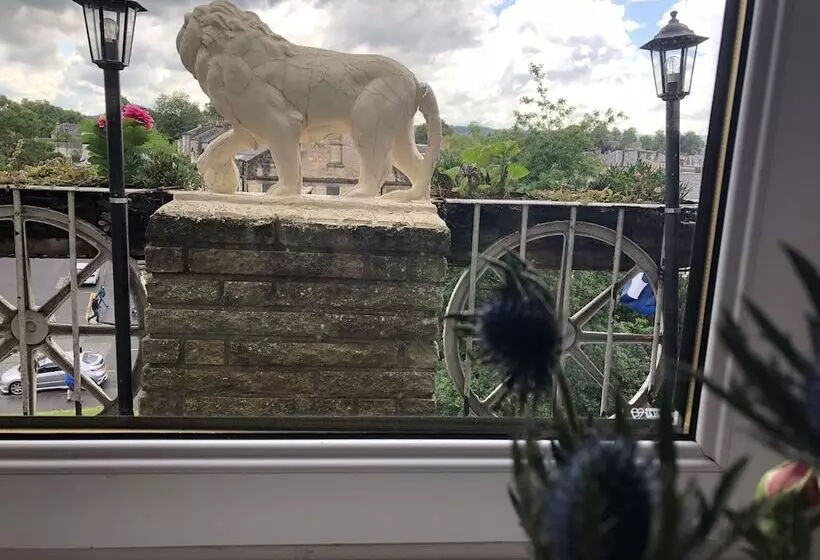 Castle Walk Bed & Breakfast