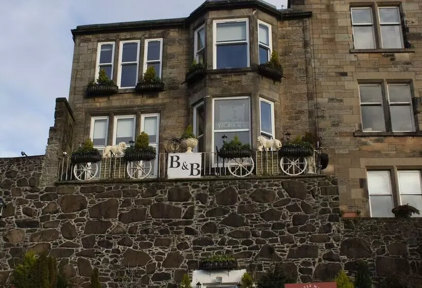 Castle Walk Bed & Breakfast