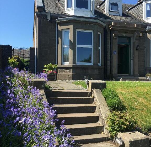 Dupplin152 Bed And Breakfast