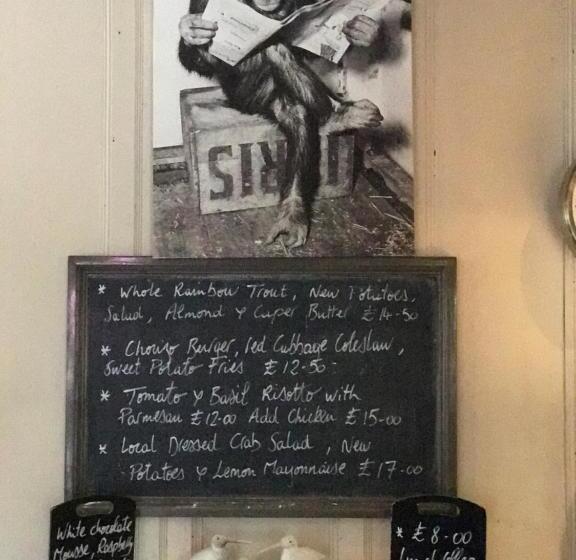 호텔 Monkey Brewhouse