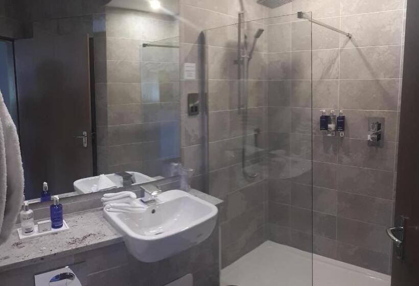 בית מלון כפרי Seamill House