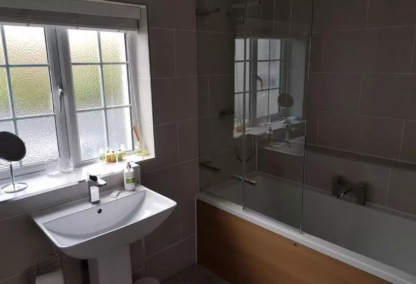 Hotelli Monkey Brewhouse