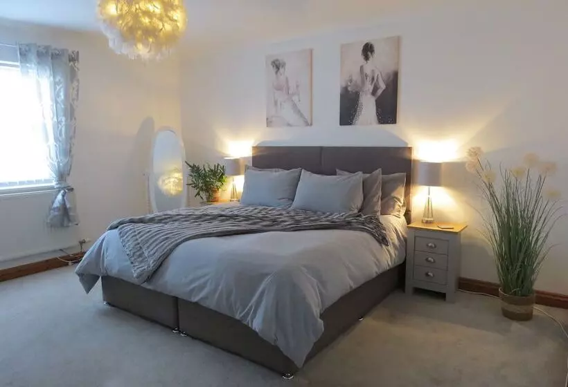 Majatalo Cribyn Lodge