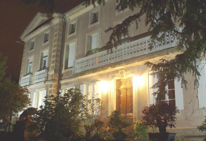 膳宿费 Domaine Du Vern