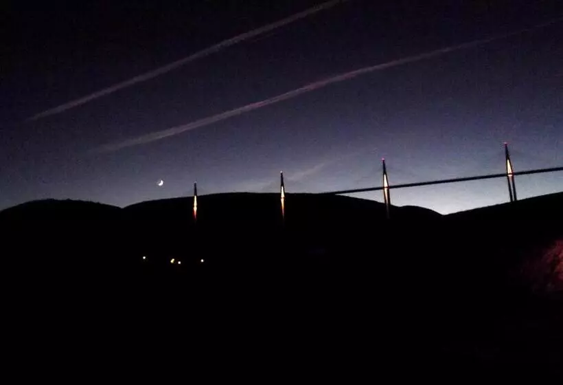 Majatalo Domaine Du Vern