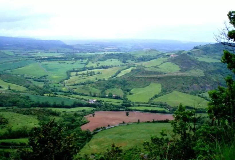 Majatalo Domaine Du Vern