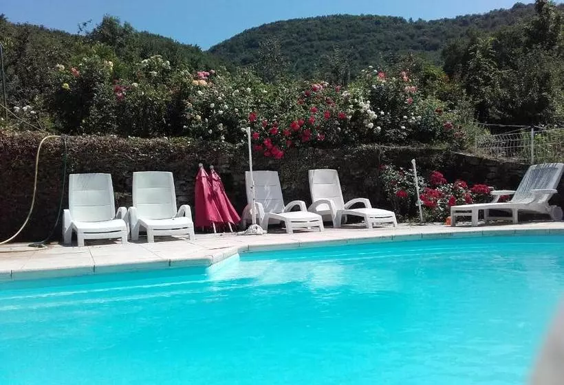 Majatalo Domaine Du Vern