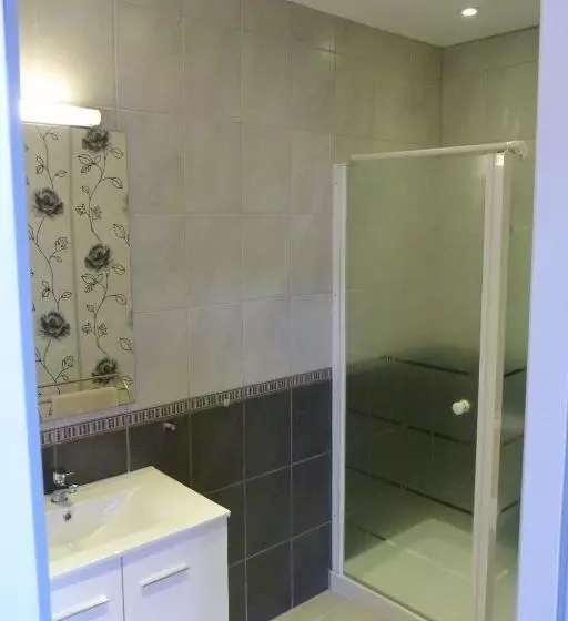 Majatalo Domaine Du Vern