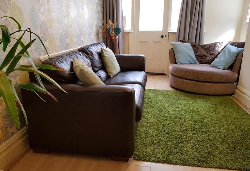 پانسیون Liss Budget Rooms