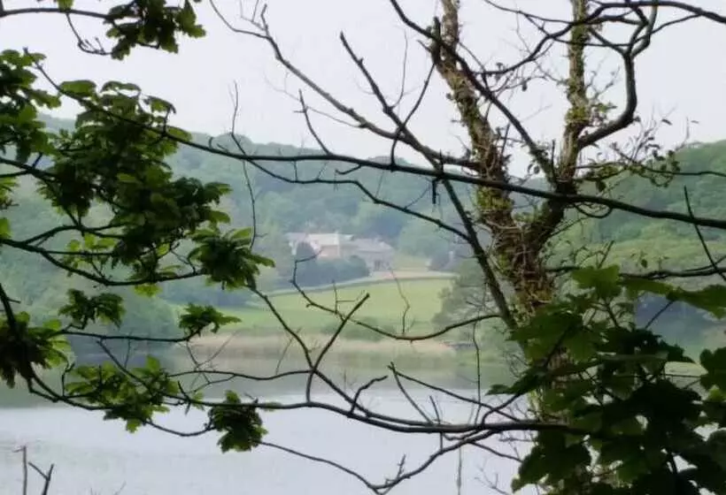 Majatalo Mandeley Guest House