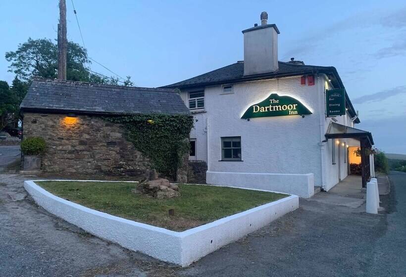הוסטל The Dartmoor Inn At Lydford