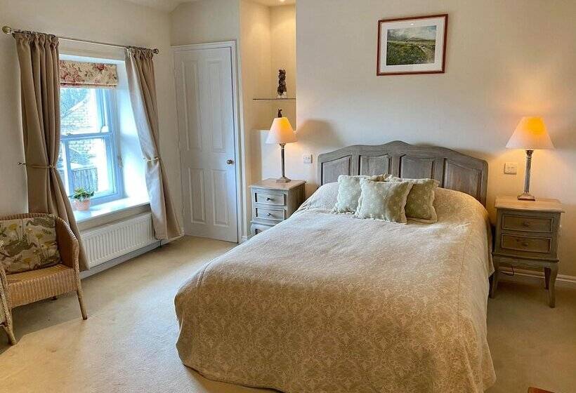 הוסטל The Dartmoor Inn At Lydford